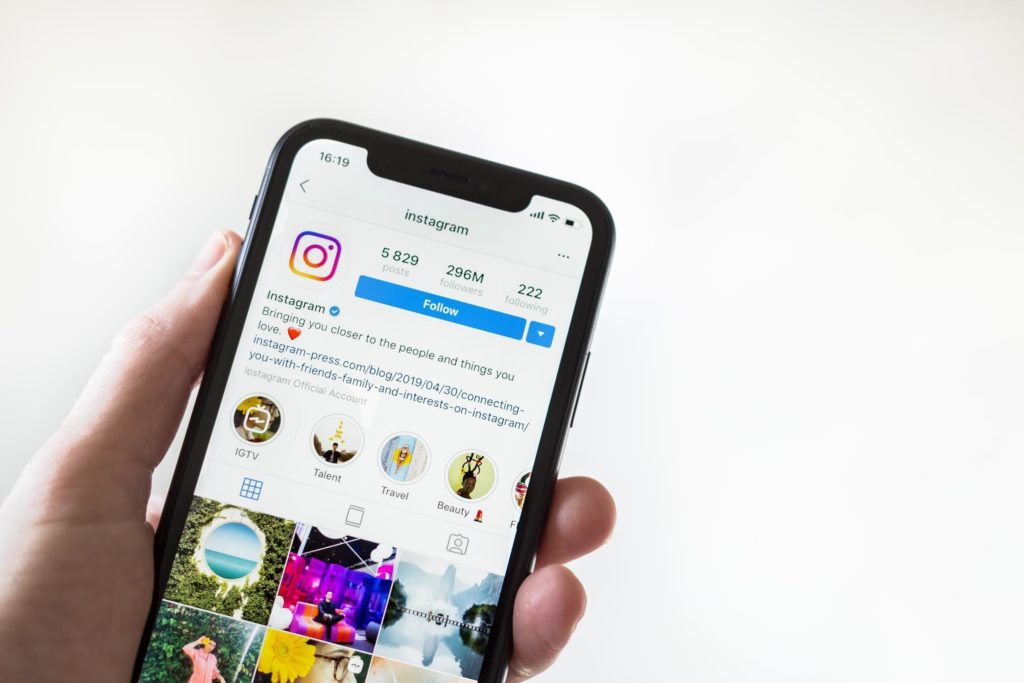 Instagram aberto no celular