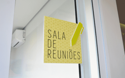 Placas: perfeitas para você e para o seu negócio