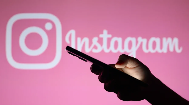 Instagram passa a permitir troca de música em posts do feed
